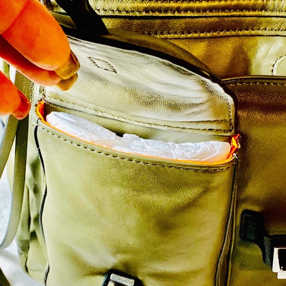 Purse - Picture 7 of 8